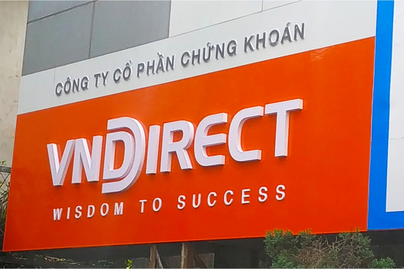 So sánh phí giao dịch chứng khoán của 3 công ty lớn